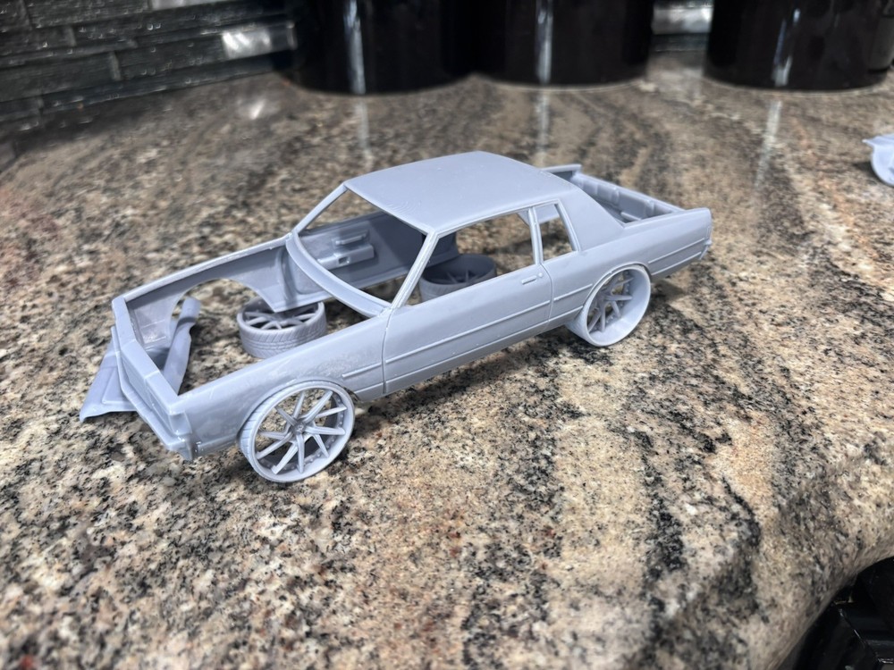 2 Door Caprice 1/24 (BODY ONLY)