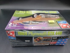 🔥😎AMT ERTL 1969 Plymouth GTX 440 Street Custom 1:25 Model Kit Muscle 31930😎🔥