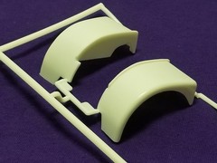 Diamond REO Truck Tractor FRONT FENDERS for 1:25 AMT Model Kit
