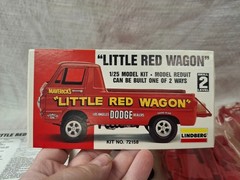 Lindberg “Little Red Wagon” Bill “Maverick” Golden Dodge Model Kit 1:25 NOB