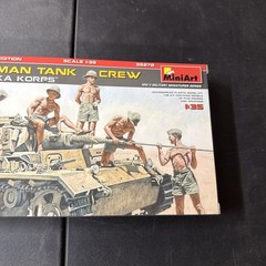 MiniArt 1/35 35278 WWII German Tank Crew (Afrika Korps) (5 Figures)