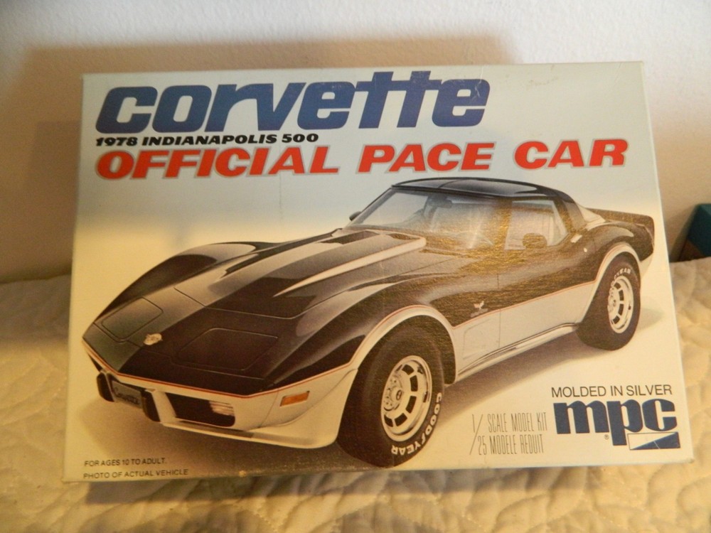 MPC 1978 Corvette Indy Pace Car Plastic Model Kit