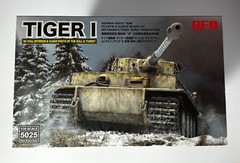 RFM #5025 1/35 Scale Tiger I w/Full Interior & Clear Hull Parts – Parts Sealed