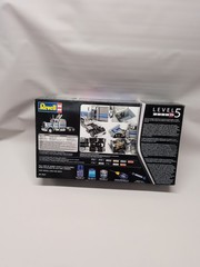 Revell Kit 85-2627 Peterbilt 359 Truck Tractor 1/25 Scale Model New Sealed