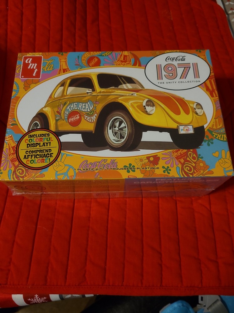 AMT #1284 1971 Volkswagen Coca-Cola “Superbug Gasser” 1/25 Plastic Model Kit