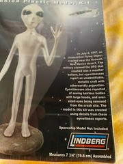 Lindberg Alien Extraterrestrial Model Kit Factory Sealed New Old Stock 7-3/4 in