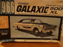 AMT 1966 GALAXIE CONVERTIBLE GREAT BUILDER NO PAINT OR GLUE EVER