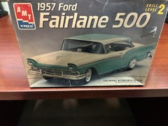 AMT ERTL 1/25 Scale 1957 Ford Fairlane 500 Model Kit 1993 Edition