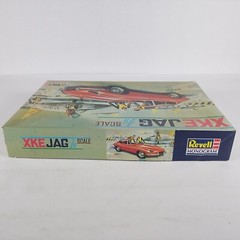 XKE Jag Revell 1:25 Model Kit 0556 Sealed Parts Bag 1998