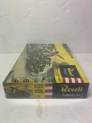 Revell Lacrosse Missile With Mobile Launcher Kit #H-1816 SEALED