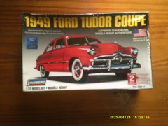 1949 Ford Tudor Coupe 1/32 Scale Model #72141 Lindberg sealed Package ￼￼