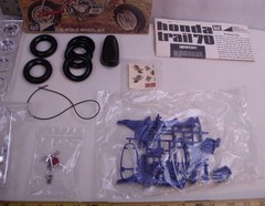 MPC HONDA TRAIL 70 MINI BIKE MOTORCYCLE MODEL KIT 1:8 BOXED 1-1422