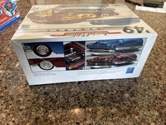 REVELL 1949 MERCURY SPECIAL EDITION FACTORY SEALED KIT! CIRCA 2009! VMCP!
