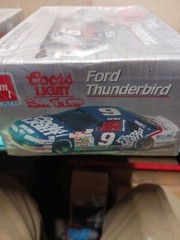 2 New Amt Ertl bill Elliot Ford Thunderbird 6740 Model Kits 1991 Nascar