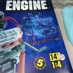 Revell Visible V-8 Engine 1:4 Moving Pistons And Crank Model Kit 85-8883 2 Boxes