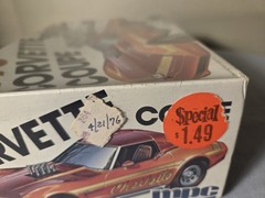 Vintage MPC 1/25 1975 CORVETTE COUPE CUSTOMIZING 1-7505 FACTORY SEALED 70s MINTY