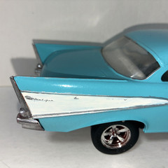 1957 Chevy BelAir Turquoise Blue White 1:25 Kit Built Model Car