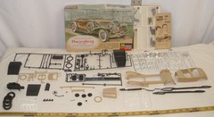 MONOGRAM 1934 DUESENBERG SJ WEYMAN PHAETON CAR MODEL KIT BOXED 1:24