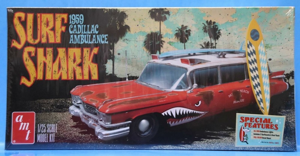 SURF SHARK 1959 CADILLAC AMBULANCE BY AMT MINT IN BOX AMT-1242