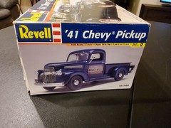 Revell – ’41 Chevy Pickup Model Car Kit