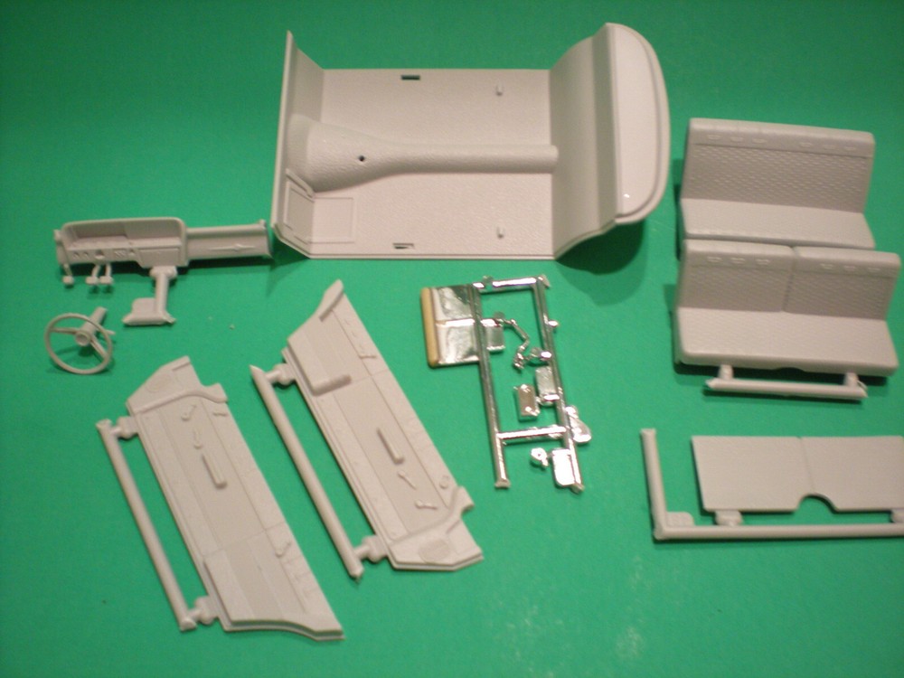 1962 Chevy bel air ss 1/25 Interior Tub Dash Bench Seat Door Panels Wheel Parts