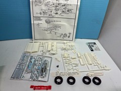 1/25 JO-HAN 1970 OLDSMOBILE 442 HARDTOP WHITE RED LINE TIRES MODEL KIT OPEN 2 B2