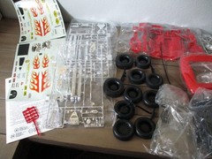 MONOGRAM 1:12 SCALE 3 IN 1 CORVETTE 427 COUPE PLASTIC MODEL KIT OPEN COMPLETE