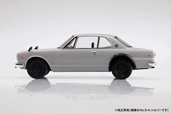 AOSHIMA 1/32 The Snap Kit Series Nissan Skyline 2000GT-R Silver Colored Kit
