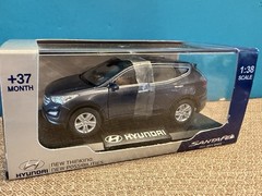 Hyundai ix35 1:38 Pullback Mini Car Diecast Model Santa Fe 1/38 Toy F/S
