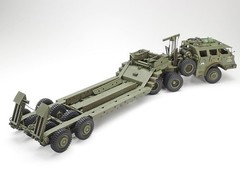 TAMIYA 35230 1:35 US 40 Ton Tank Transporter ‘Dragon Wagon’ Plastic Model Kit