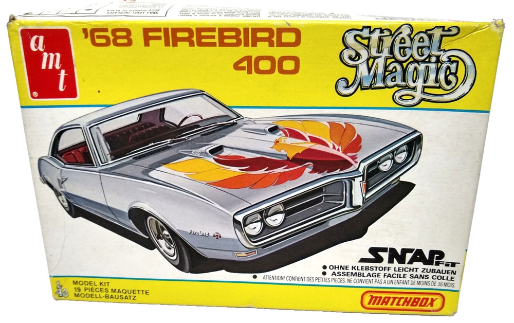 AMT PK-2105 1968 Pontiac Firebird 400 1:43 Model Kit Snap FIt 1981 PLS READ