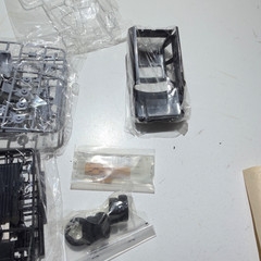 Aoshima #01285 Toyota Hilux 4×4 Double Cab SSR-X Pickup Plastic Kit Open Box