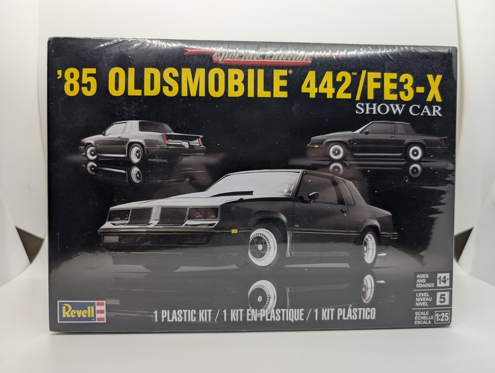 Revell 1:25 85 Oldsmobile 442/FE3-X Plastic Model Kit Skill 5 14+ 85-4446