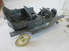 Vintage 1976 Gabriel 1909 Model T Touring metal model car kit no. 26442