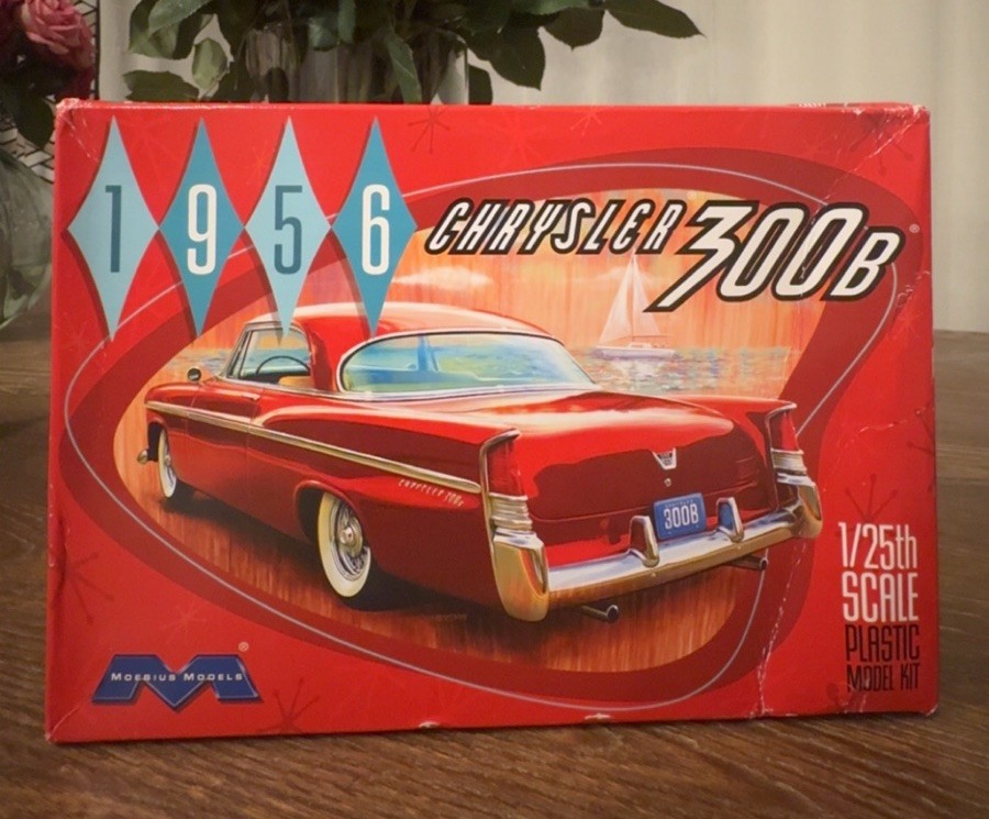 Atlantis Models 1/25 scale plastic model kit of the classic 1956 Chrysler 300B