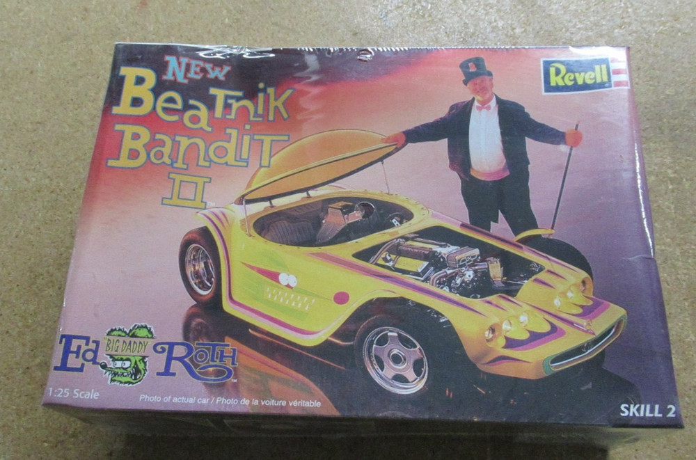 New Beatnik Bandit II Ed Big Daddy Roth 1/25 Model Kit SEALED Revell 85-7618