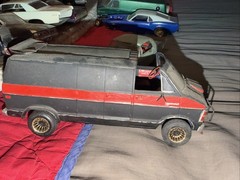 Lot Of 30 Vintage Junkyard Model Parts & Bodies Chevelle Vans Harley Trailer GTO