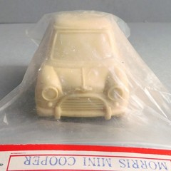 NEKO WORKS / Morris mini cooper / Deformed Mini Car Garage Kit Resin #10
