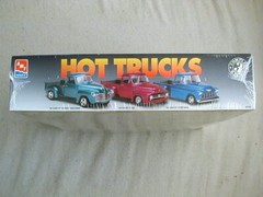 FACTORY SEALED AMT/Ertl Hot Trucks #8114 ’50 Chevy Street Machine/Stepside/F-100