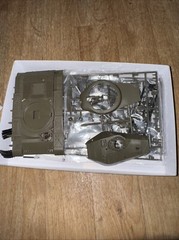 Tamiya 35055 1/35 Scale Military Model Kit US M41 Walker Bulldog Light Tank Seal
