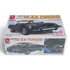 AMT Retro Deluxe DATSUN 280 ZX TURBO MODEL KIT 1:25 SCALE NEW/SEALED