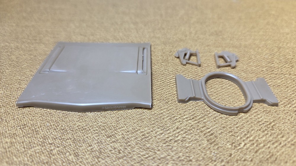 1968 Plymouth Road Runner STOCK HOOD & HINGES 1:25 AMT NEW Model Kit PARTS