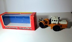 Model 1/43 Kirovets K700 Tractor in original box.