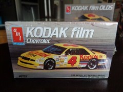 1990 CHEVY LUMINA # 4 KODAK FILM ERNIE IRVAN 1/25 AMT ERTL NEW