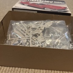 AMT ERTL 1957 Ford Thunderbird 1/25 Scale Plastic Model Kit 1989 Open Box