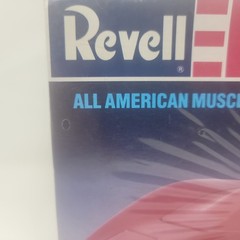 Revell 68 Corvette L-88 Model Kit 1/25 Scale Chevy Muscle Car Brand New Sealed