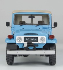 PLATZ 1 24 Toyota Land Cruiser BJ-44 Soft Top Hard Top Model kit Car PIT004