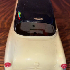 1953-54 FORD 4 DOOR DEALER PLASTIC/METAL CAR~ 7-1/2″~ WIND UP~CUSTOMLINE SEDAN