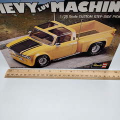 Vintage Chevy Luv Machine Custom Step Side Pick Up Model Revell Vintage 1977