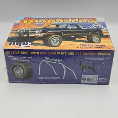 MPC 1984 Deserter GMC Pickup Truck Model Kit 1:25 Scale 4×4 MPC847 Sealed